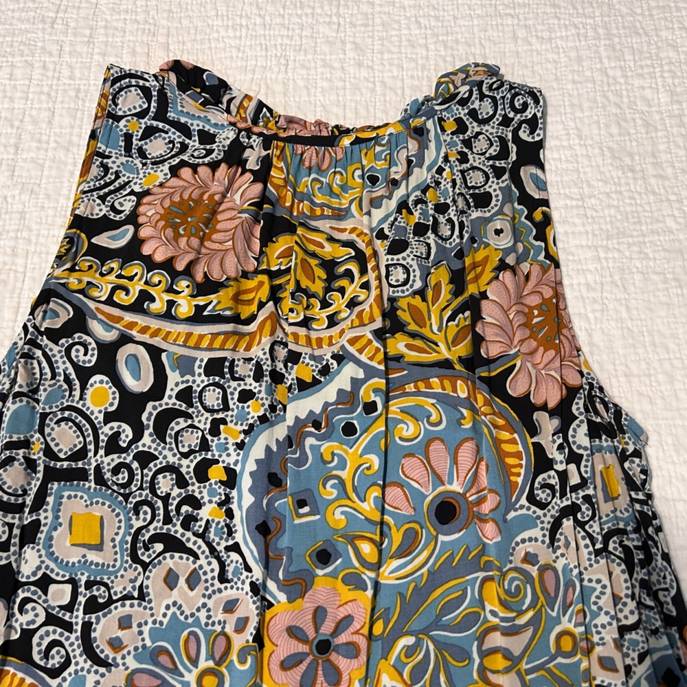 Women’s Loft Summer Dress - Picture 8 of 9